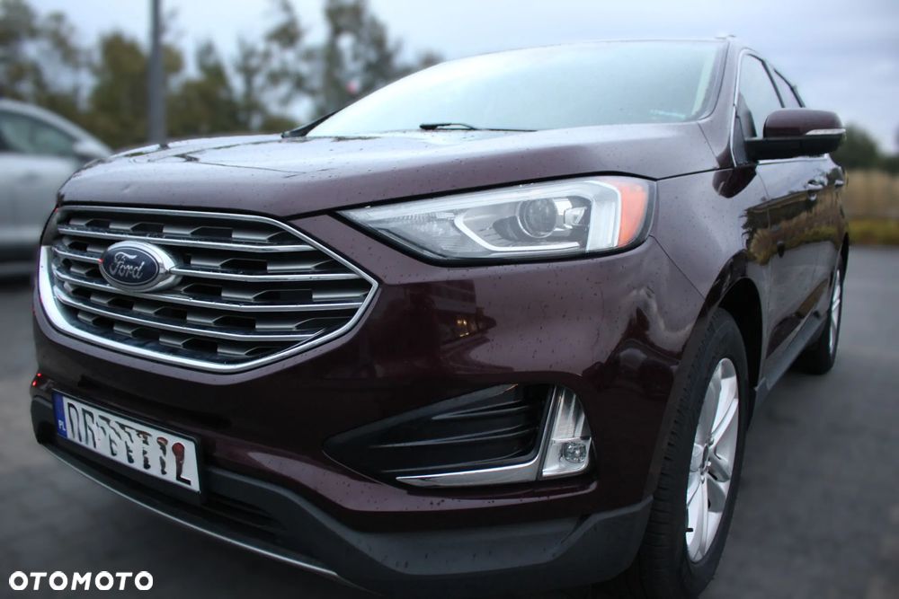 Ford Edge - 32