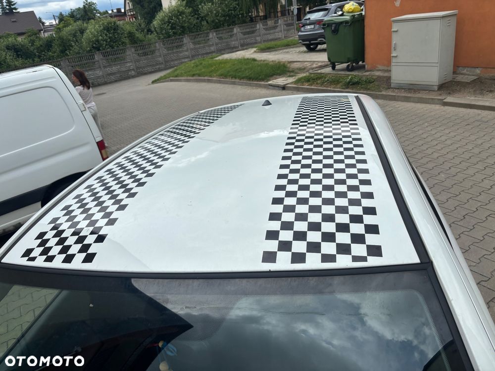 Hyundai i20 - 13