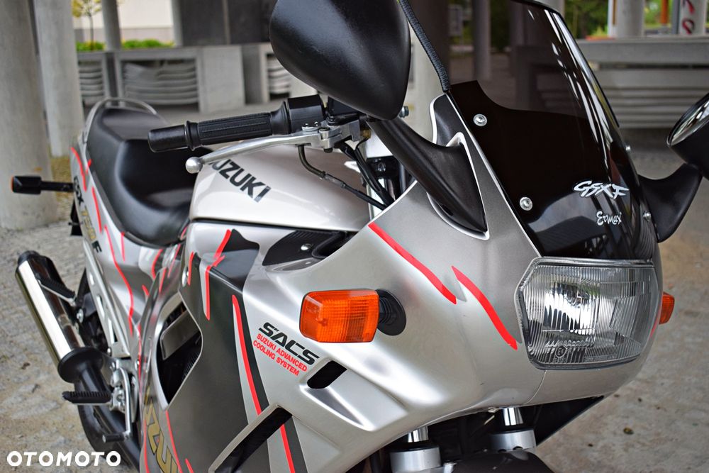Suzuki GSX-F - Katana - 2