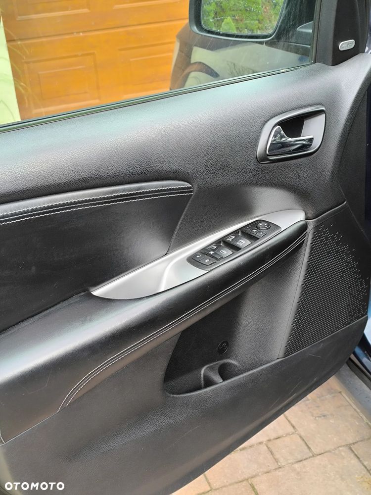 Fiat Freemont 3.6 V6 Lounge - 8