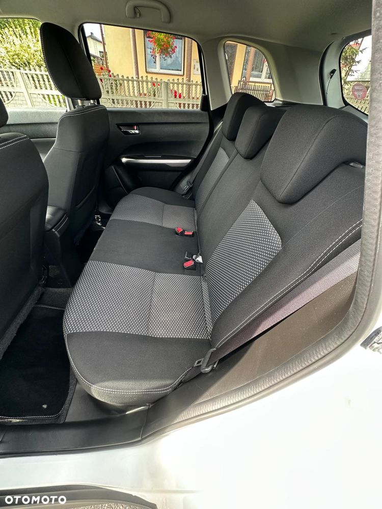 Suzuki Vitara 1.4 Boosterjet Hybrid Automatik Comfort - 13