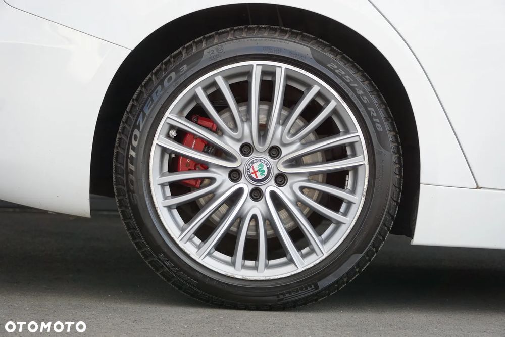 Alfa Romeo Giulia 2.0 Turbo Super - 15