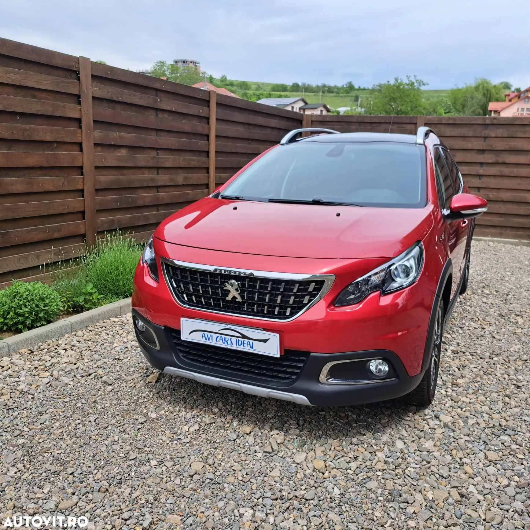 Peugeot 2008 PureTech 110 Stop&Start Allure - 11