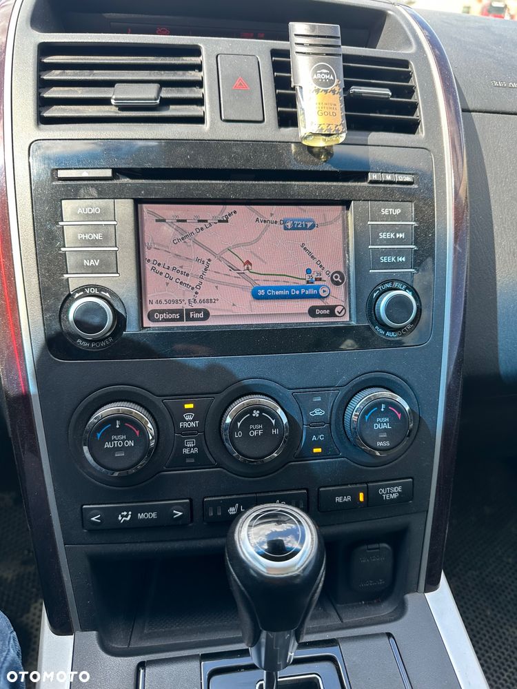 Mazda CX-9 - 12