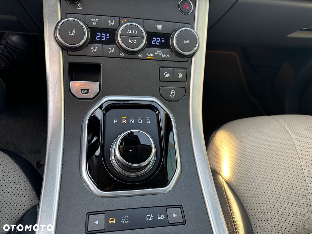 Land Rover Range Rover Evoque - 15