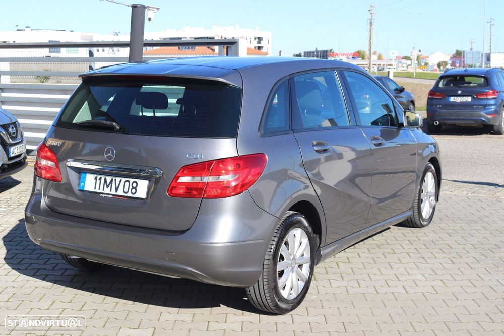 Mercedes-Benz B 180 CDi BlueEfficiency - 15