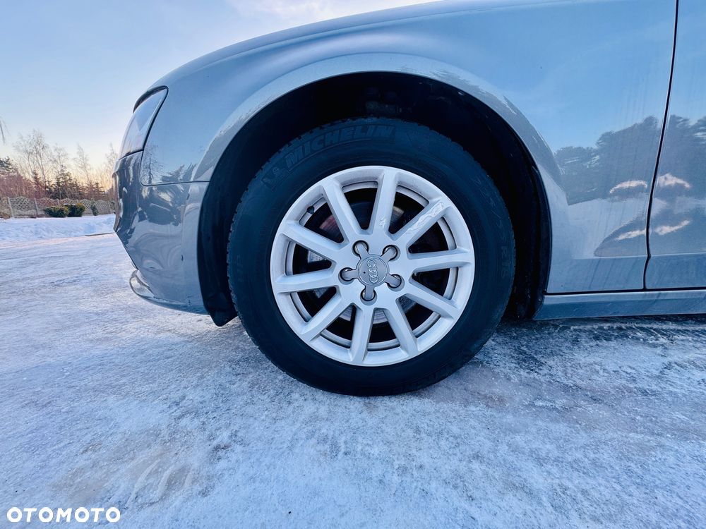 Audi A4 Limousine - 30