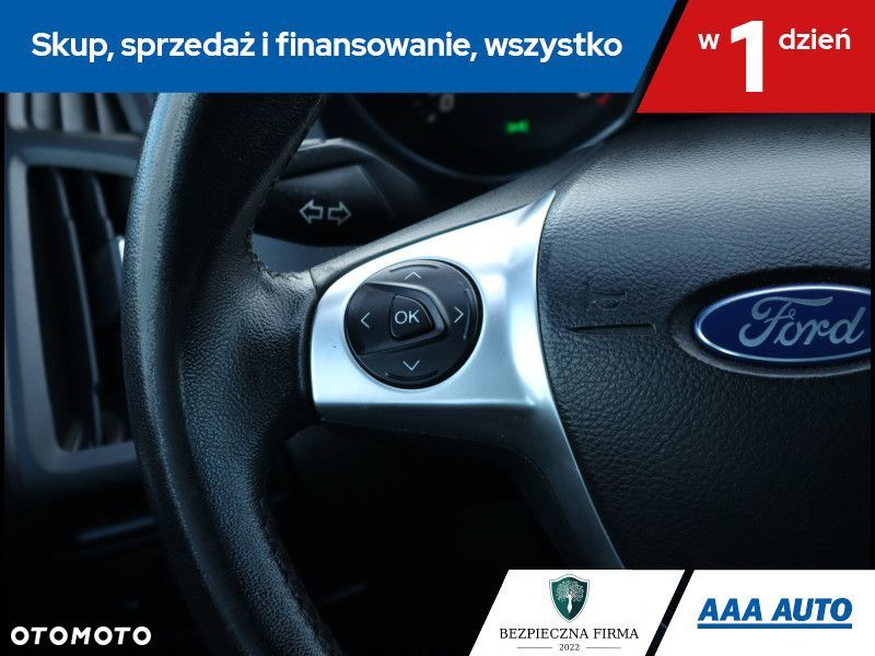 Ford Focus - 18