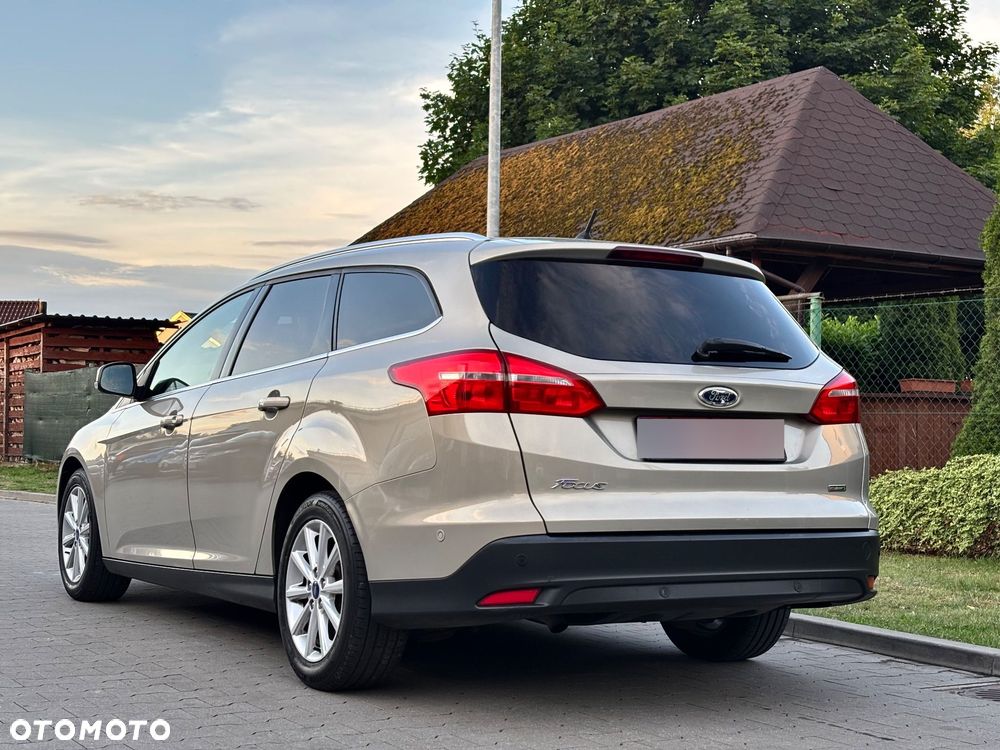 Ford Focus 1.0 EcoBoost Titanium ASS - 6