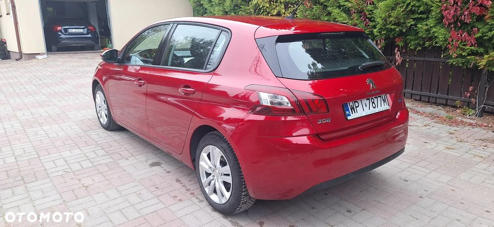 Peugeot 308 1.2 PureTech Allure S&S - 19
