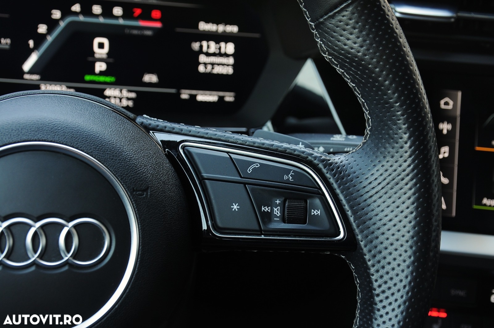 Audi S3 Sportback S tronic - 14