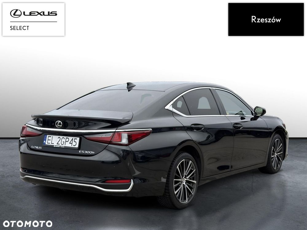 Lexus ES 300h Business Edition - 5
