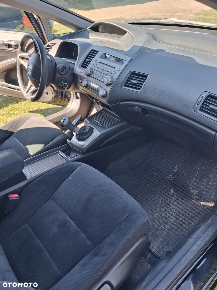 Honda Civic 1.8 Comfort - 10