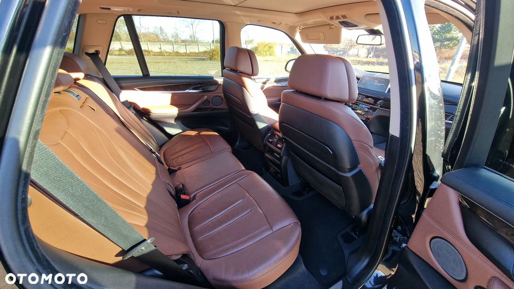 BMW X5 xDrive40d Sport-Aut - 19