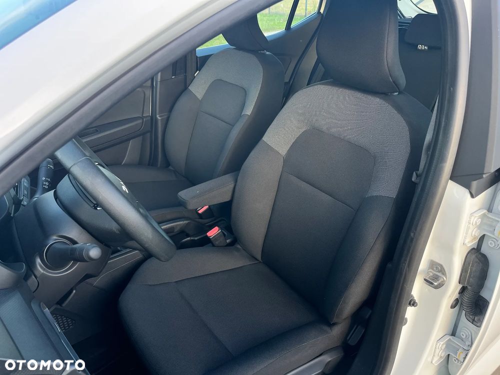 Dacia Sandero 1.0 TCe Expression - 11