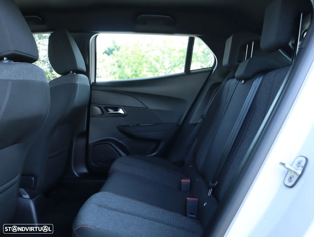 Peugeot 2008 1.2 PureTech Style - 23