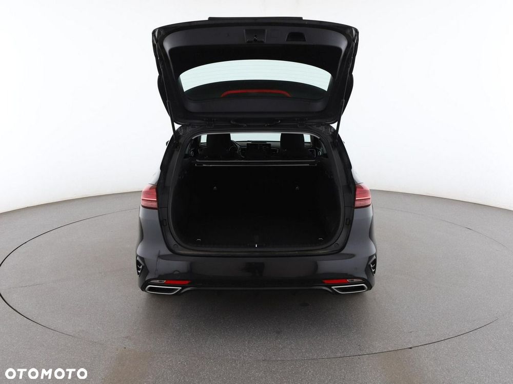 Kia Ceed 1.6 GDI DCT OPF Vision - 20