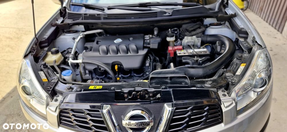 Nissan Qashqai 2.0 4 x 4 visia - 14