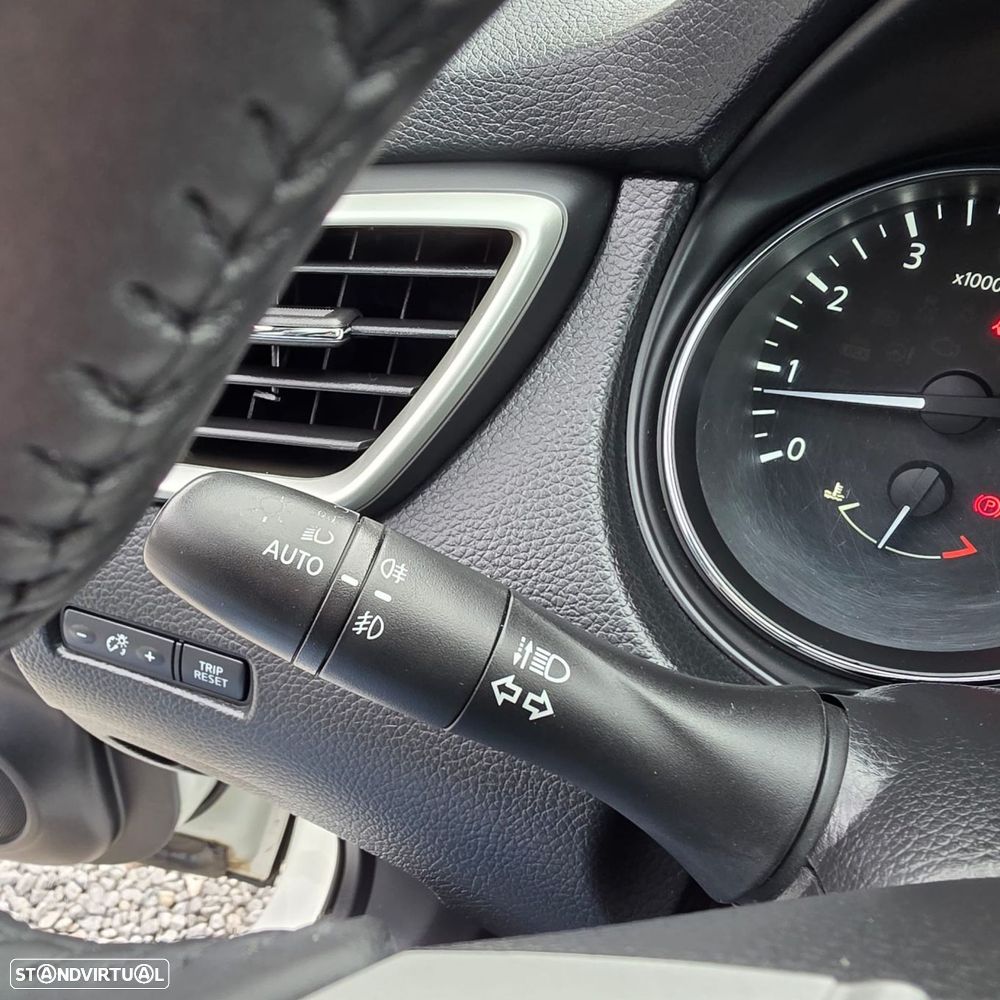 Nissan Qashqai 1.2 DIG-T Tekna 19 Pele - 22