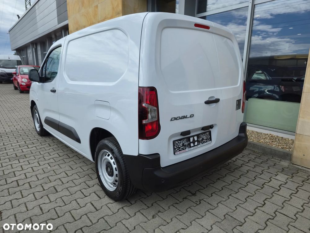 Fiat DOBLO - 7