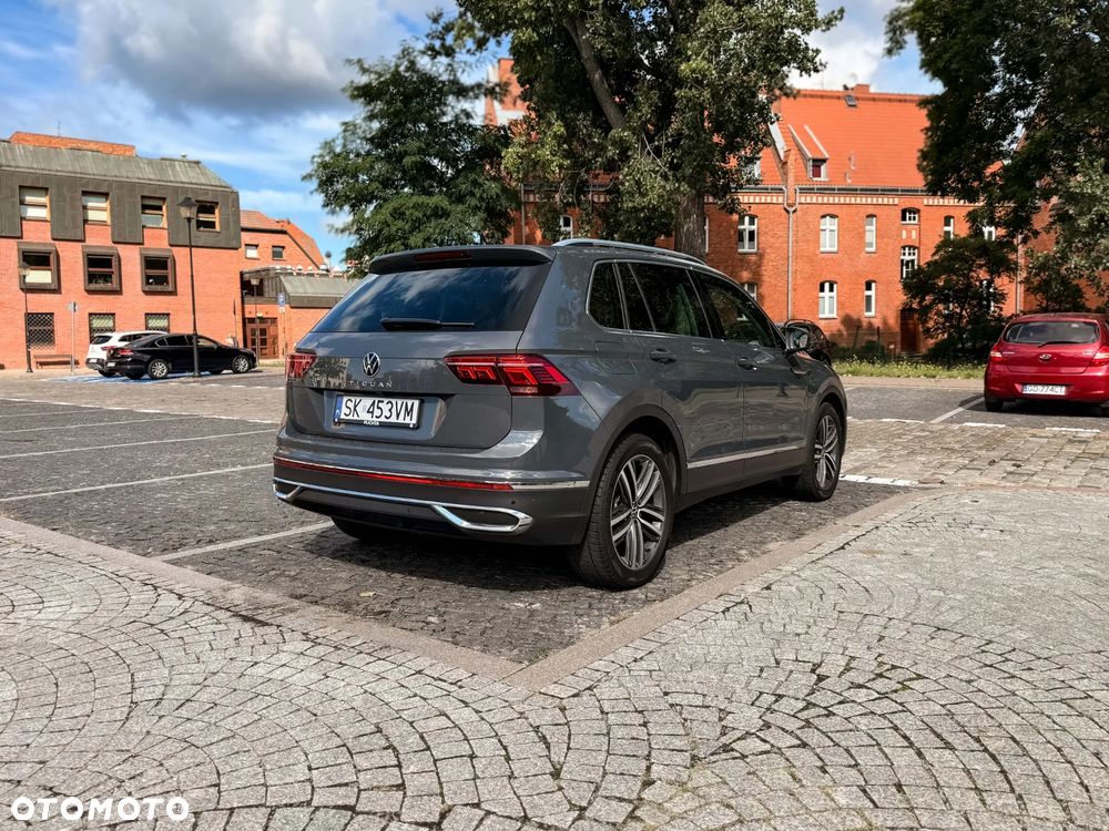 Volkswagen Tiguan - 11
