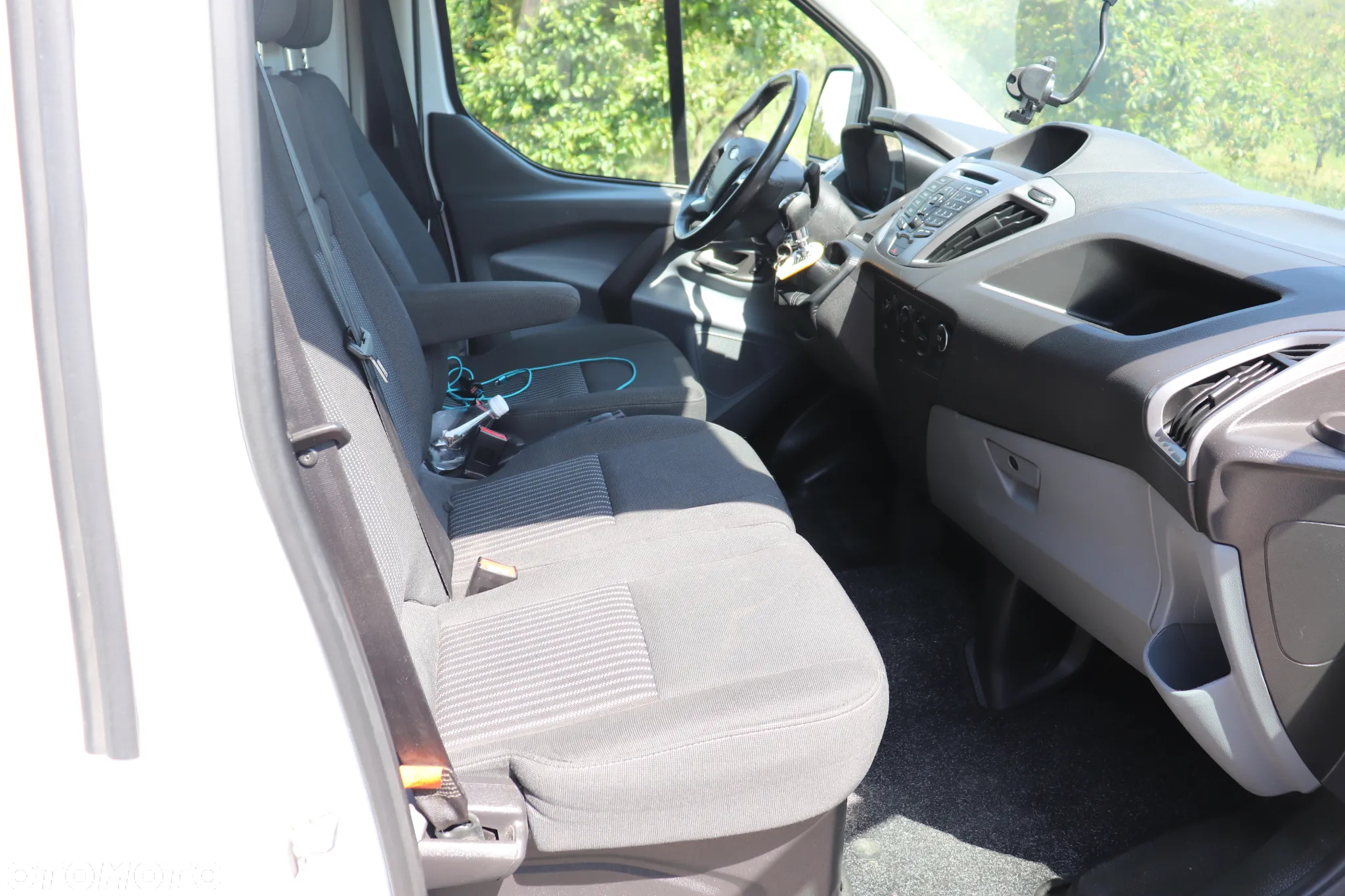 Ford Transit - 28