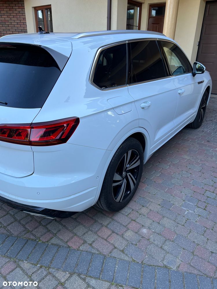 Volkswagen Touareg - 8