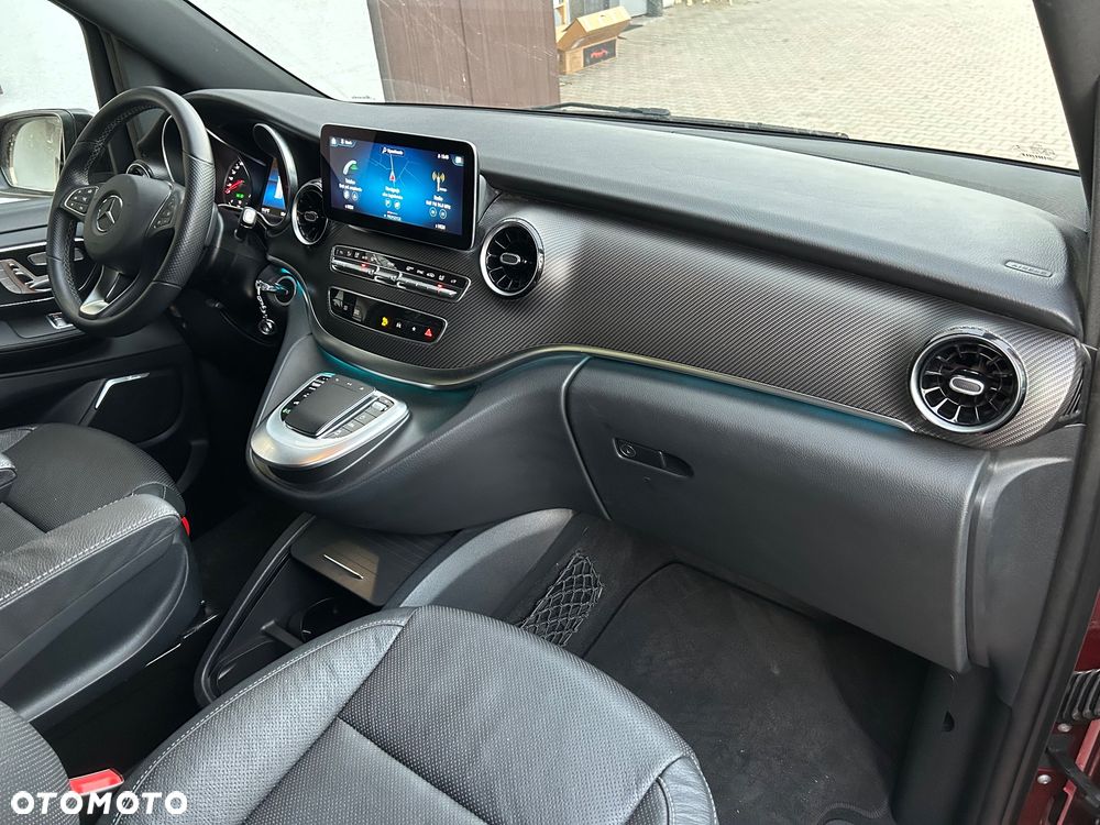 Mercedes-Benz Klasa V 300 d lang 4Matic 9G-TRONIC Avantgarde - 14