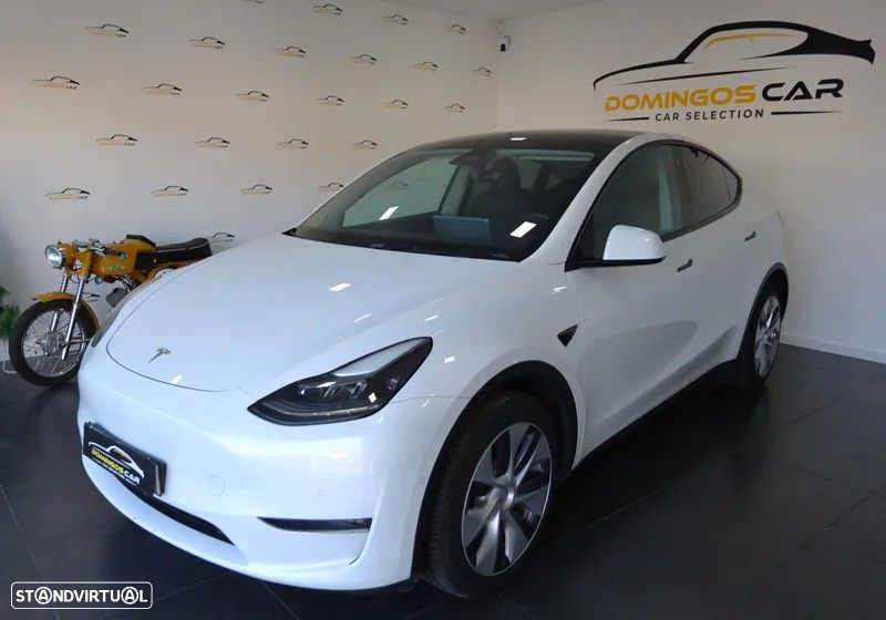 Tesla Model Y Long Range Dual Motor AWD - 2