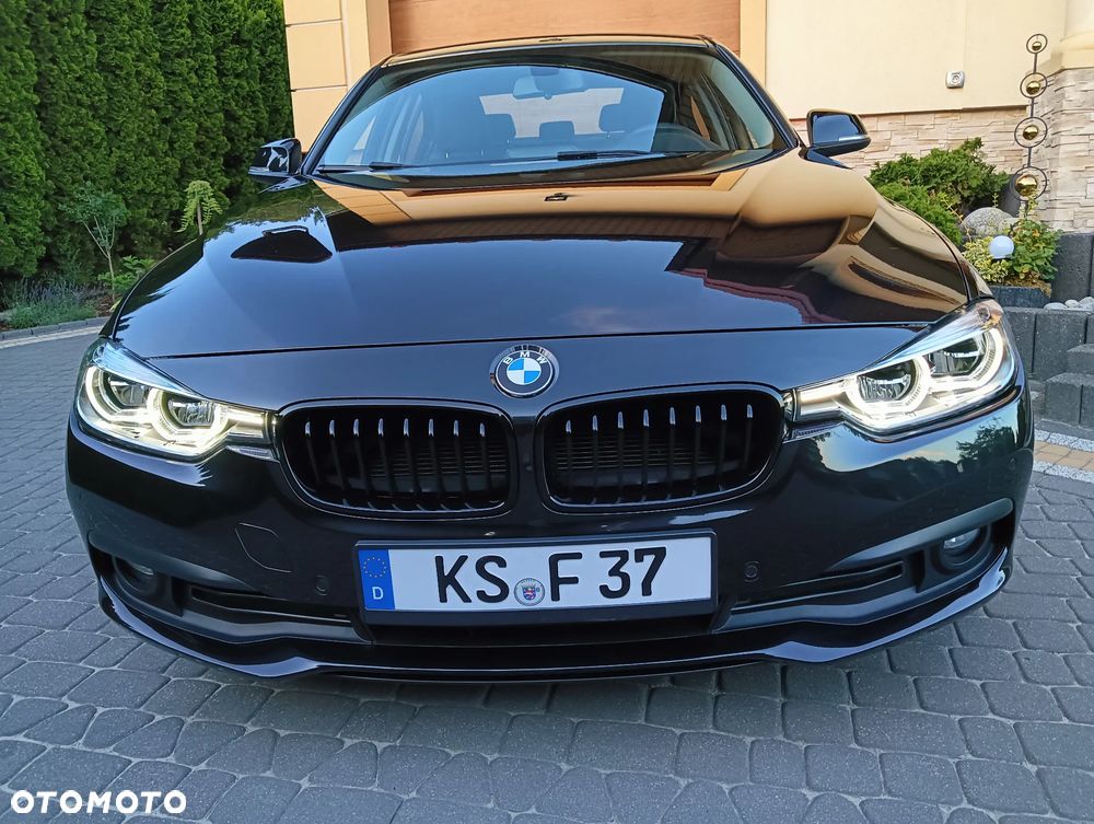 BMW Seria 3 - 29