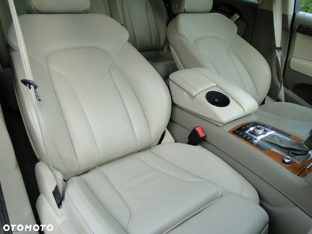 Audi Q7 4.2 TDI DPF Quattro Tiptronic Progressive - 23