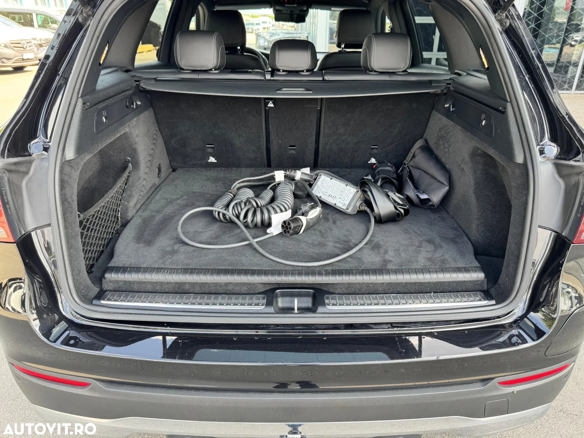 Mercedes-Benz GLC 300 e 4Matic 9G-TRONIC Exclusive - 19