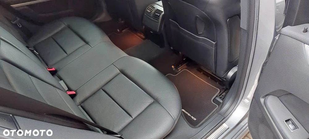 Mercedes-Benz Klasa E 350 CDI 4-Matic BlueEff Avantgarde - 29