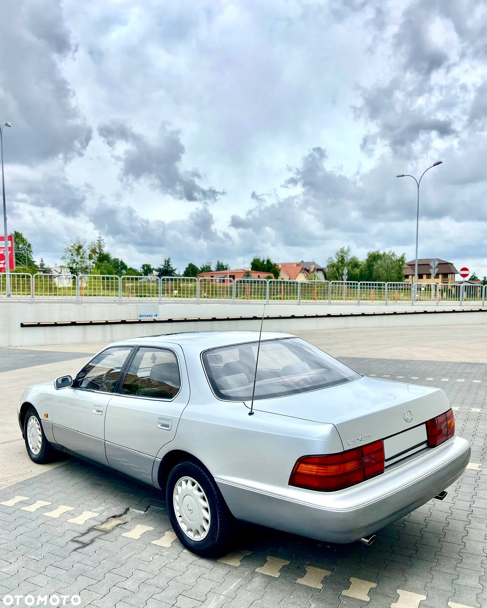 Lexus LS 400 - 8