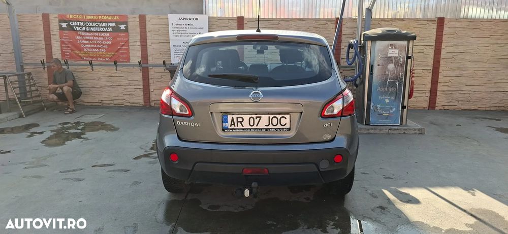 Nissan Qashqai 1.5 DCI TEKNA - 8