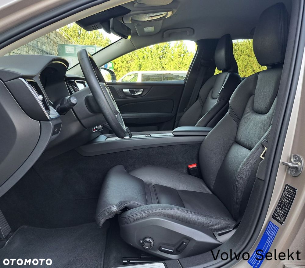 Volvo V60 - 10
