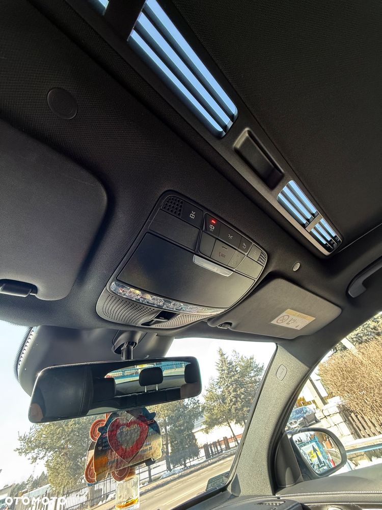 Mercedes-Benz GLC 300 de 4-Matic Business Edition - 22