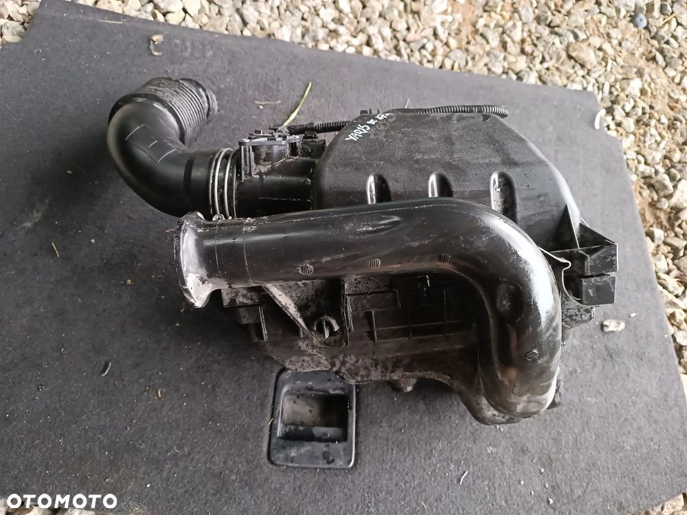 FILTR POWIETRZA OBUDOWA 1020007S01 TOYOTA YARIS III 1.4 D4D - 3