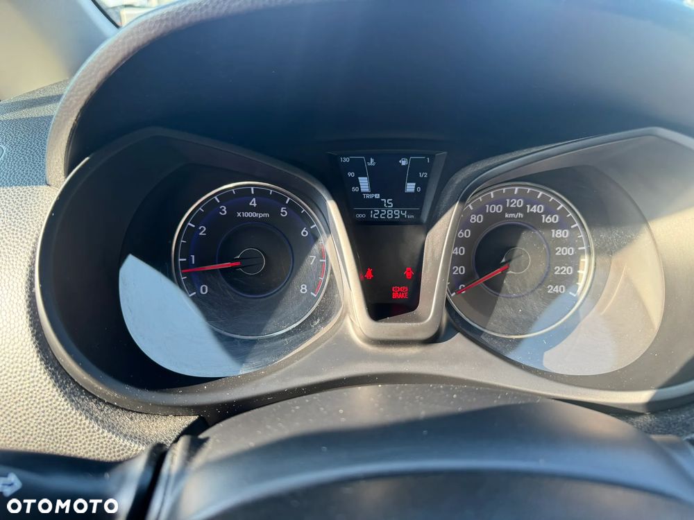 Hyundai ix20 1.4 Premium - 8