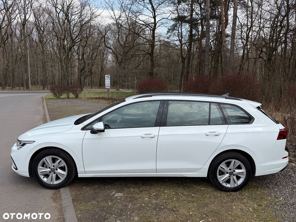 Volkswagen Golf - 10