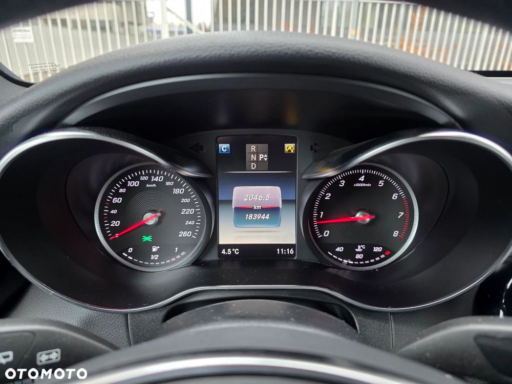 Mercedes-Benz GLC 250 4Matic 9G-TRONIC AMG Line - 20