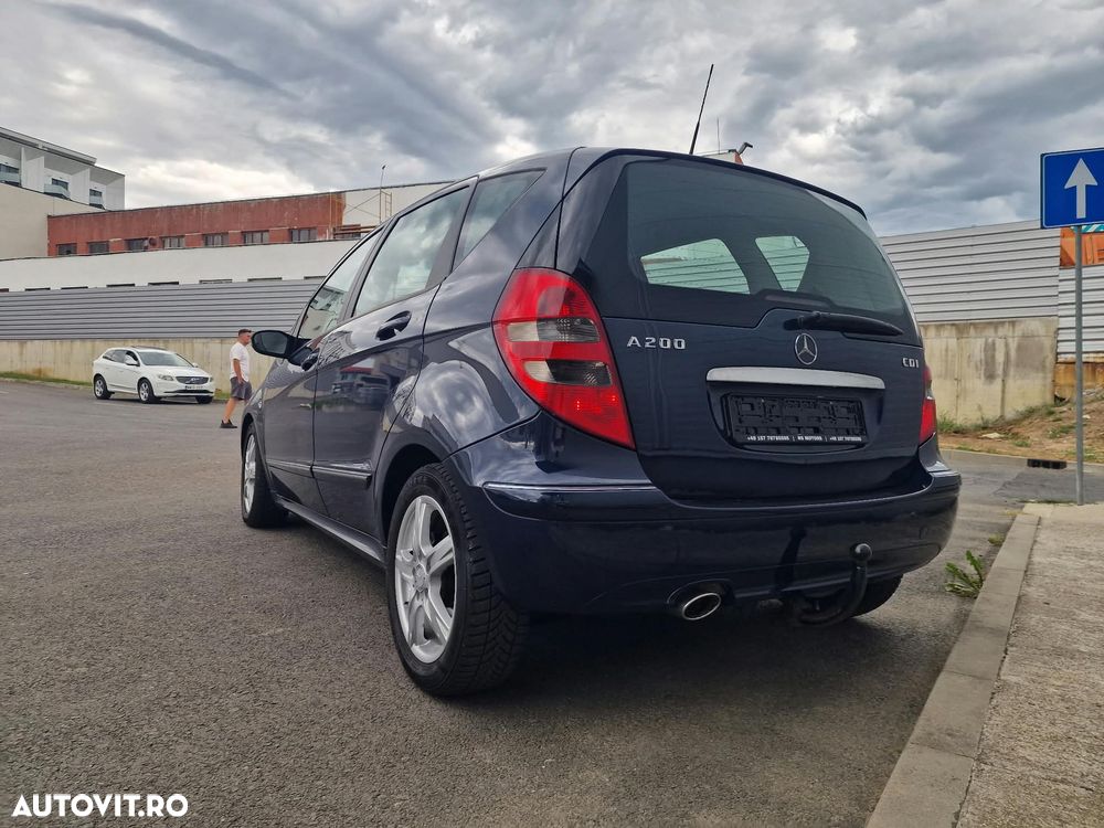 Mercedes-Benz A 200 CDI Autotronic Avantgarde - 21