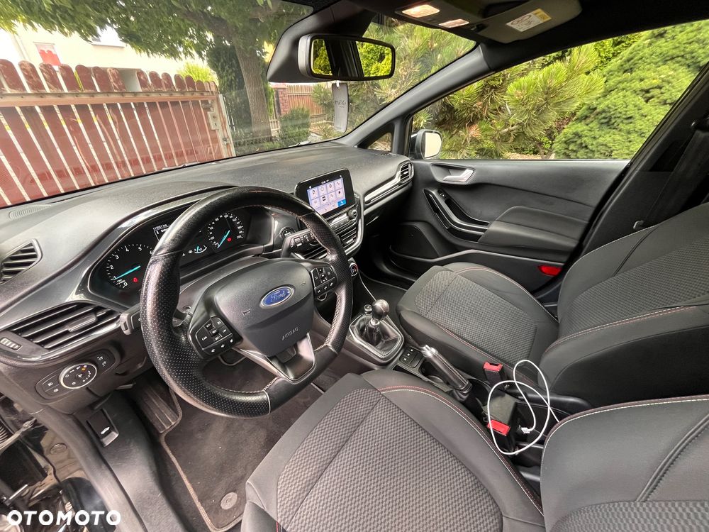 Ford Fiesta 1.0 EcoBoost S&S ST-LINE - 23