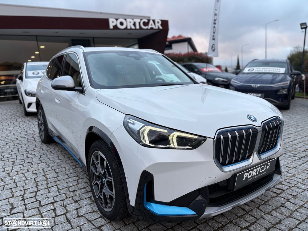 BMW iX1 xDrive30 xLine - 8