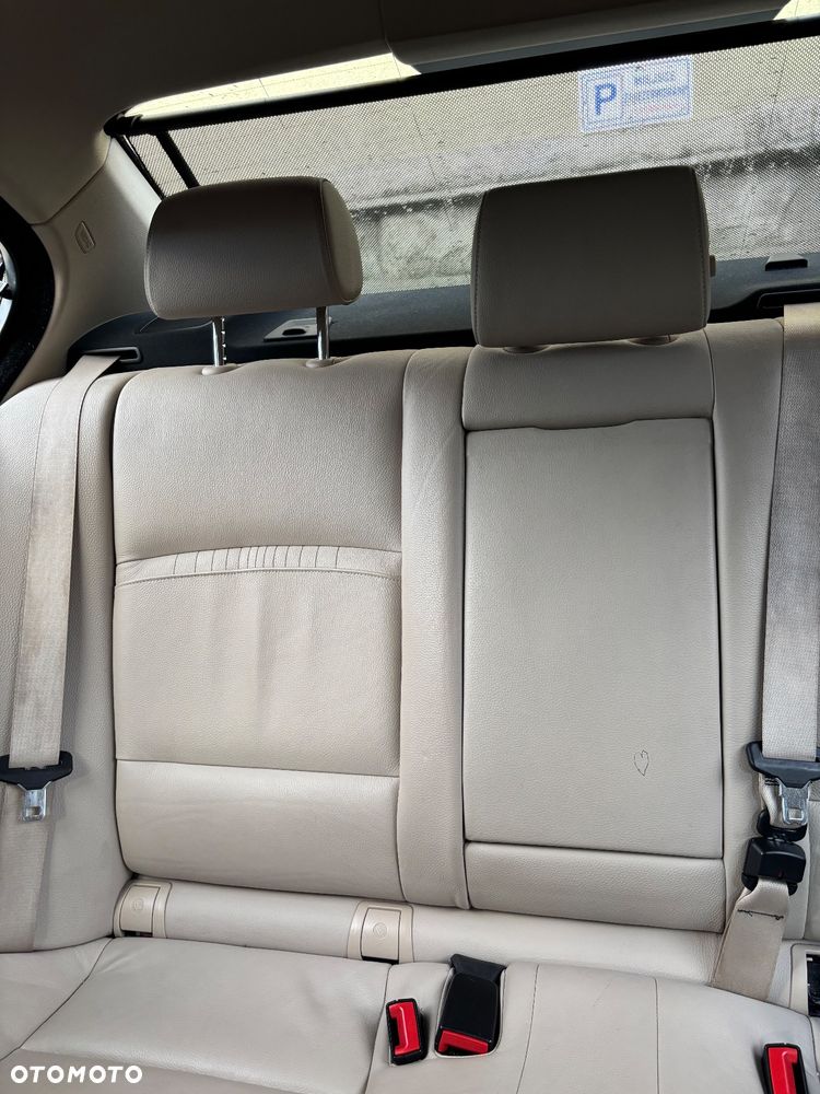 BMW Seria 5 520d Luxury Line - 16