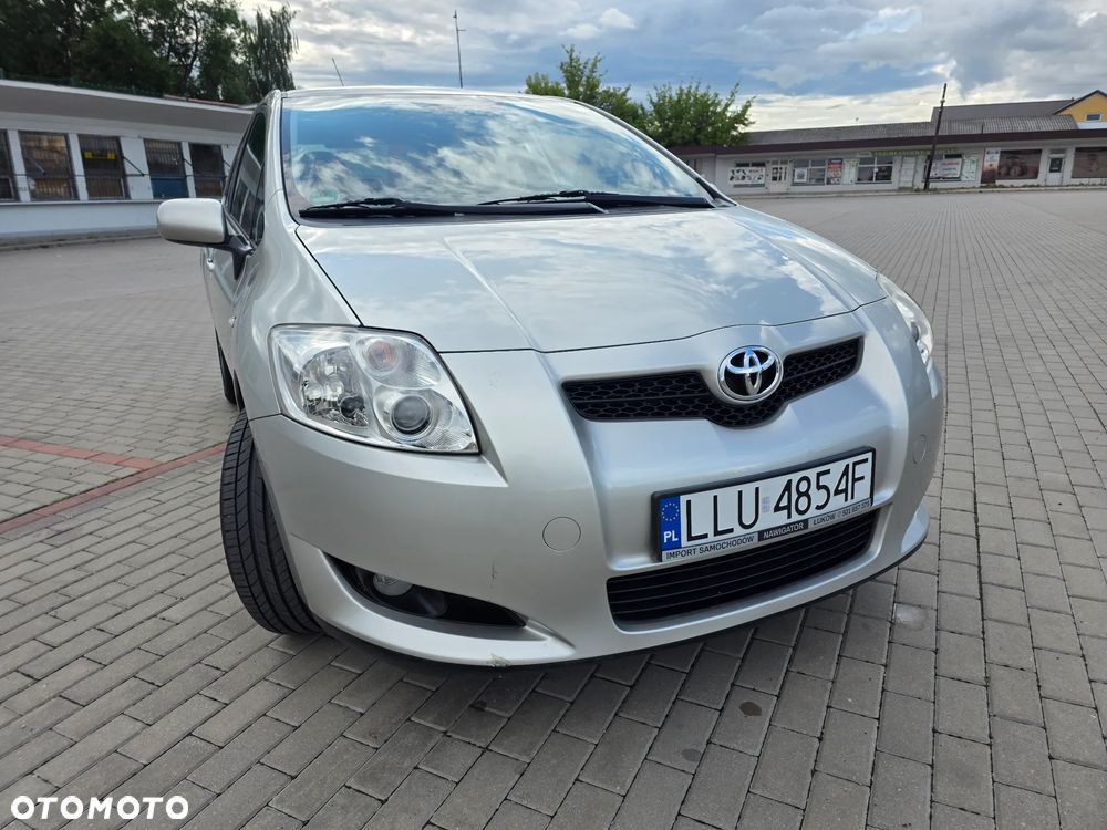 Toyota Auris 1.6 Life - 16