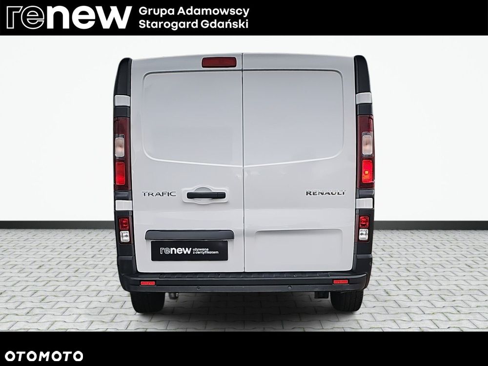 Renault Trafic 2.0 dCI - 8