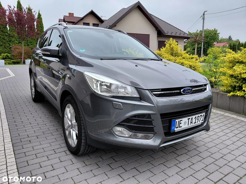 Ford Kuga 1.6 EcoBoost 2x4 Titanium - 1