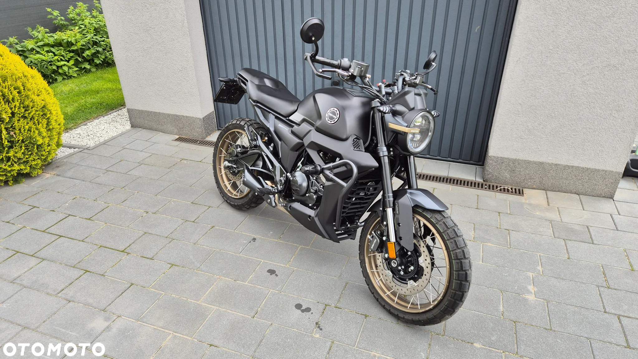 Zontes 125 G1 Spoke - 10