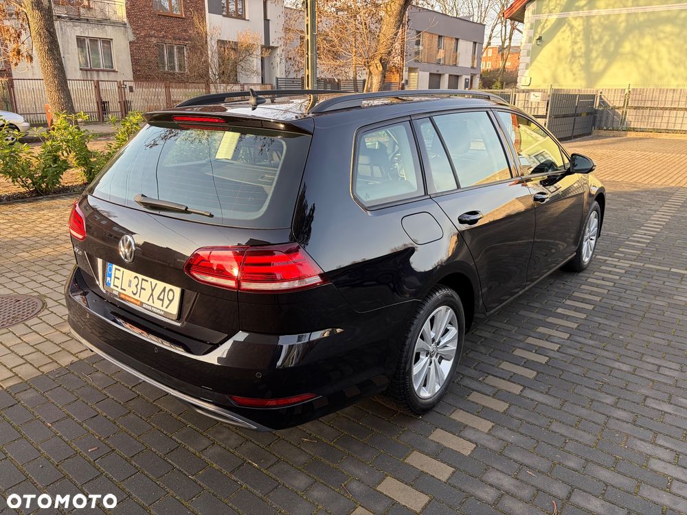 Volkswagen Golf 1.6 TDI BMT Comfortline - 8